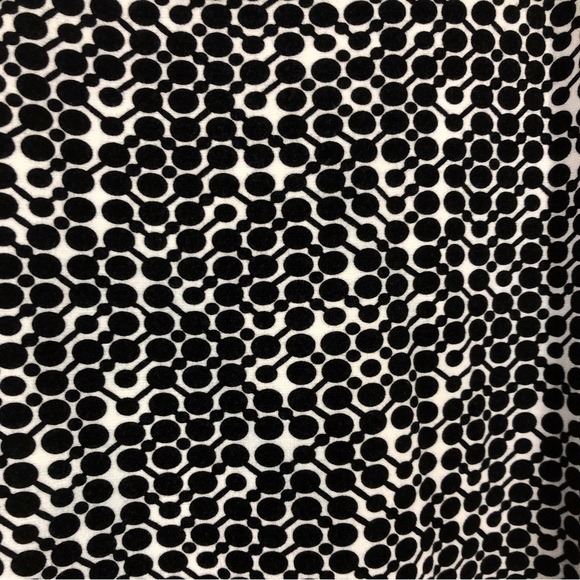 Max Studio Black & Cream Bateau Neck Shift Dress Size Small - Picture 8 of 12